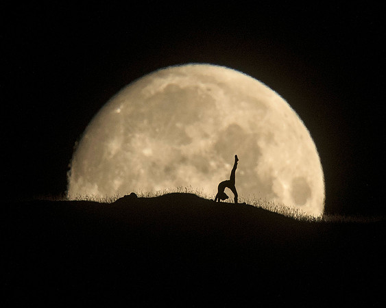 Moon silhouette 3