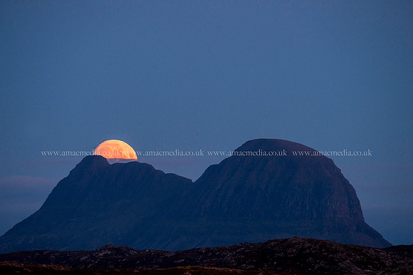 Suilven - moon rise 1