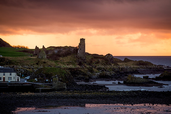 Dunure castle 2
